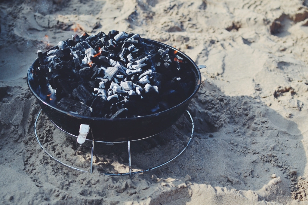 coal bbq that's fire beach